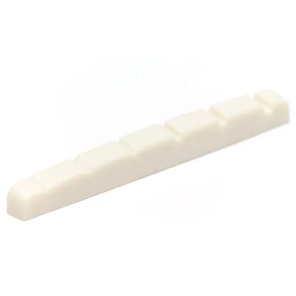 Graph Tech PQ 5043 00 TUSQ ST-Style Nut Platt, slitsad, 43 mm lång