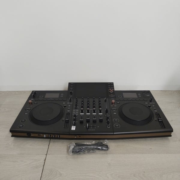 (B-Stock) OPUS-QUAD All-in-One DJ Controller