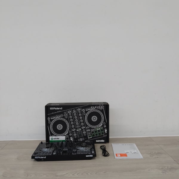 (B-Stock) Roland DJ-202 DJ-controller
