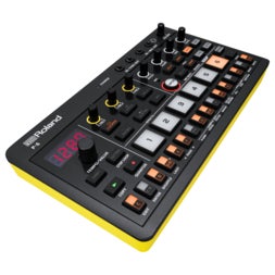 (Stock B) AIRA Compact P-6 sampler/séquenceur