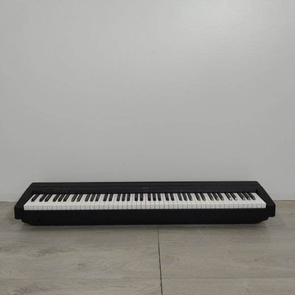 (B-Stock) P-45 Digital Piano (Black)