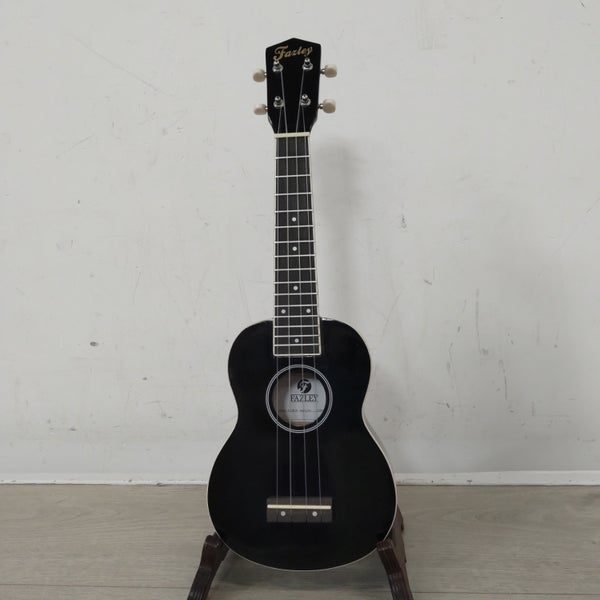 (Stock B) K21B-W ukulélé soprano noir