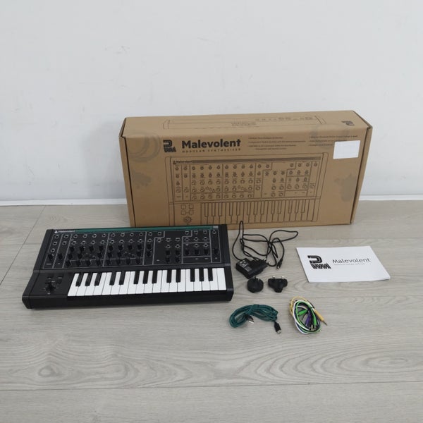(B-Stock) Malevolent Analogue Synthesizer