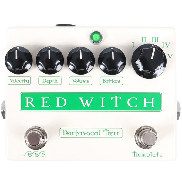 Red Witch Pentavocal Tremolo pedal