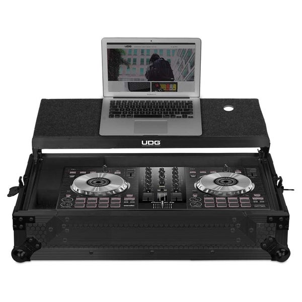 UDG U91017BL2 Pioneer flight case pour contrôleur avec plateau pour ordinateur portable